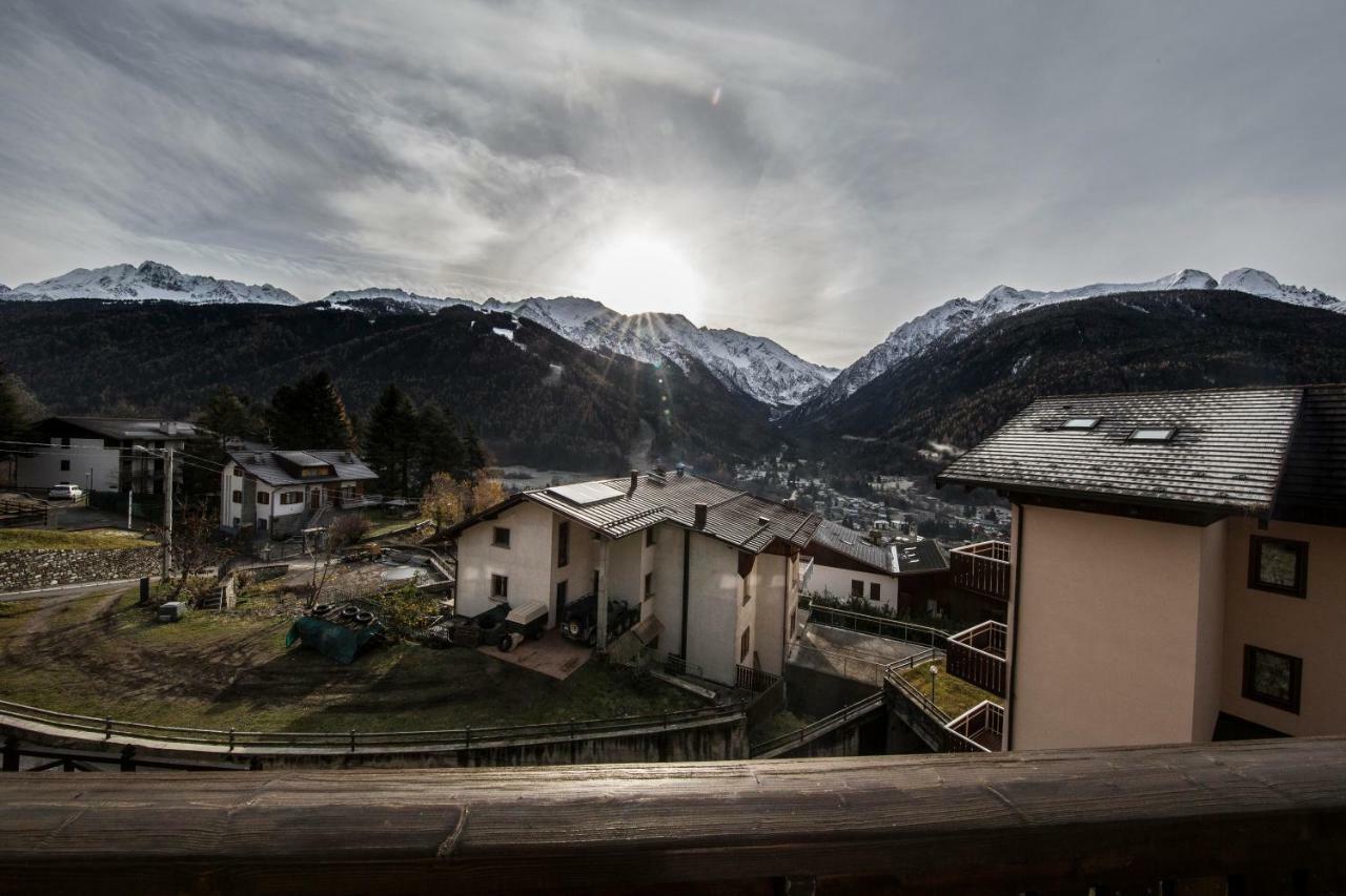 Appartamento Rustico Temù Esterno foto